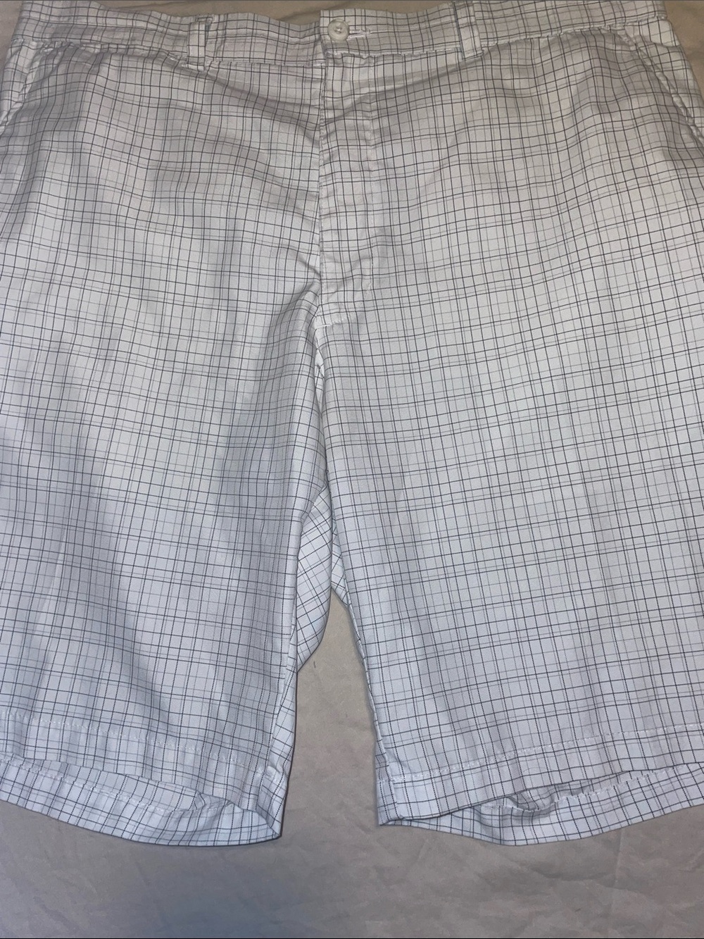 PGA Tour 36 Golf White Grid-Print Men's Shorts